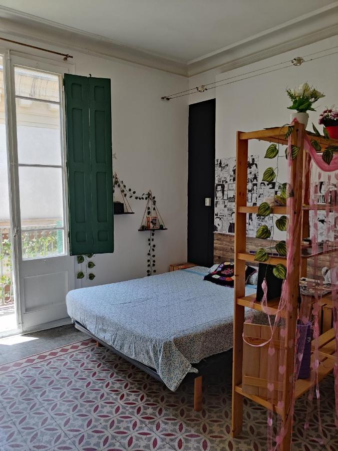 Habitacion En El Centro Barcelona Luaran gambar